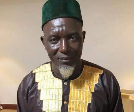 Hon. Alhaji Musa Bamba Foray Jalloh as Paramount Chief of Sambaia Chiefdom.jpg